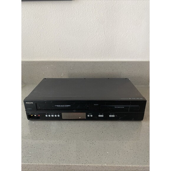 Philips DVD VCR Combo Player Black DVP3345VB/F7 PARTS ONLY - Picture 1 of 11